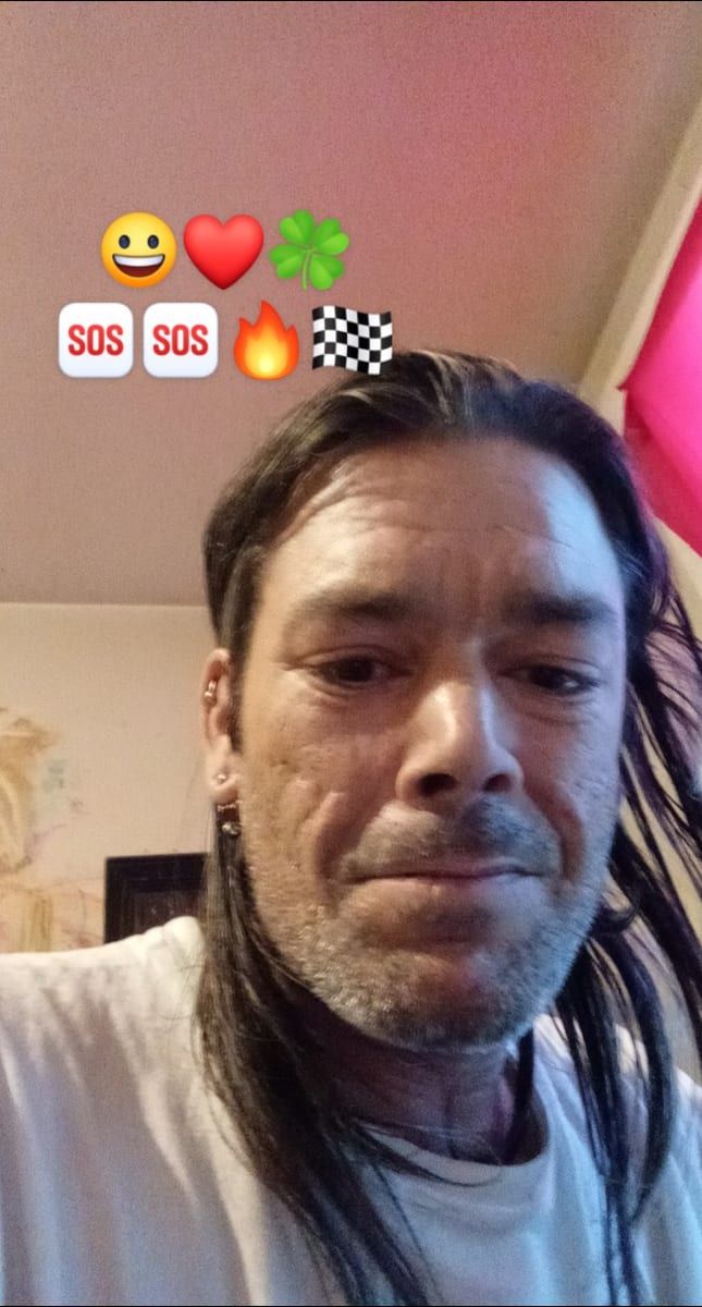 Profil de Hafid, 31 ans, Gay fute à Châtel-St-Denis (Fribourg)