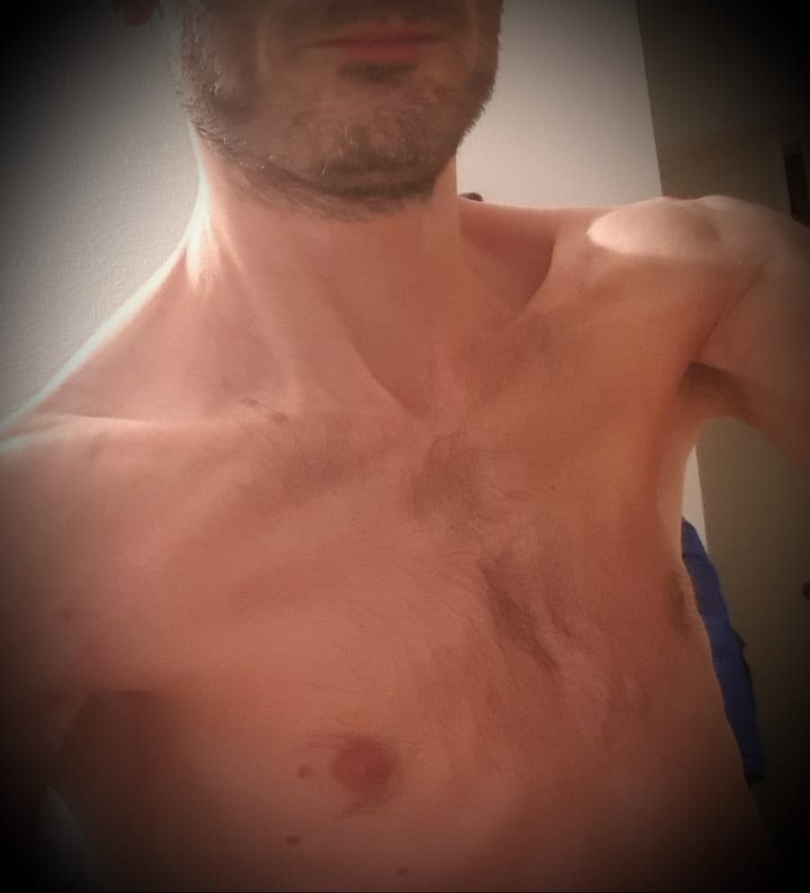 Liandro - Gay fute à St. Niklausen OW Profil de Liandro, 41 ans, Gay fute à St. Niklausen OW (Obwald)