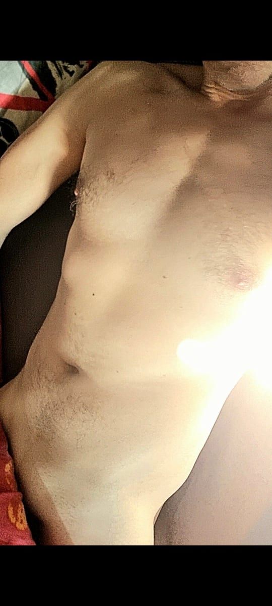 Yassar - Gay fute à Wavre Profil de Yassar, 26 ans, Gay fute à Wavre (Neuchâtel)