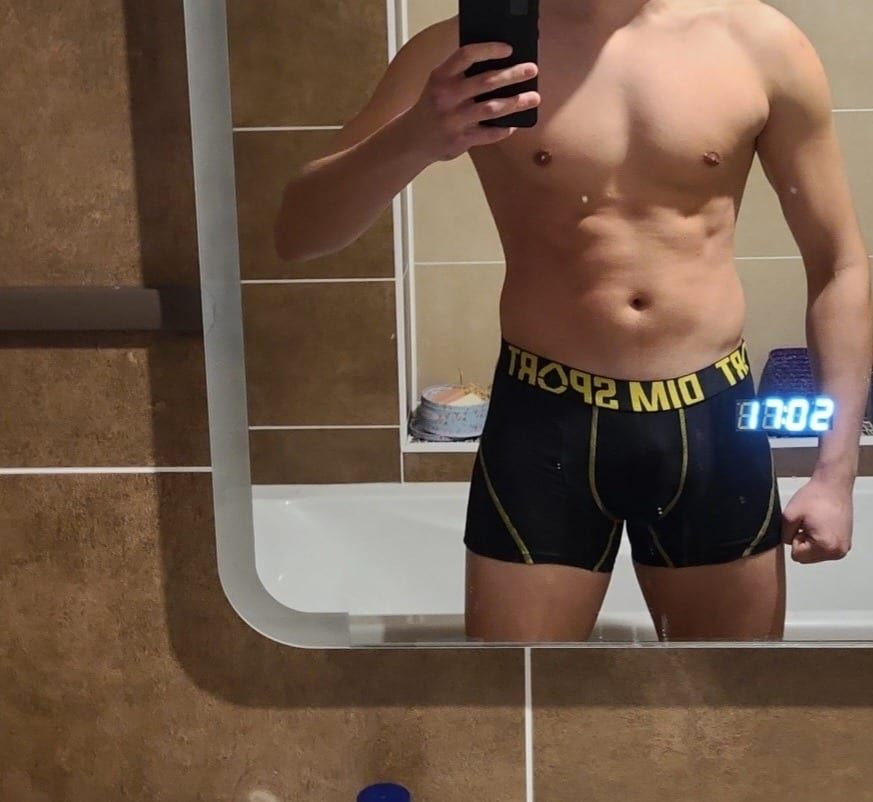 Tharcisse - Gay fute à Zignau Profil de Tharcisse, 39 ans, Gay fute à Zignau (Grisons)
