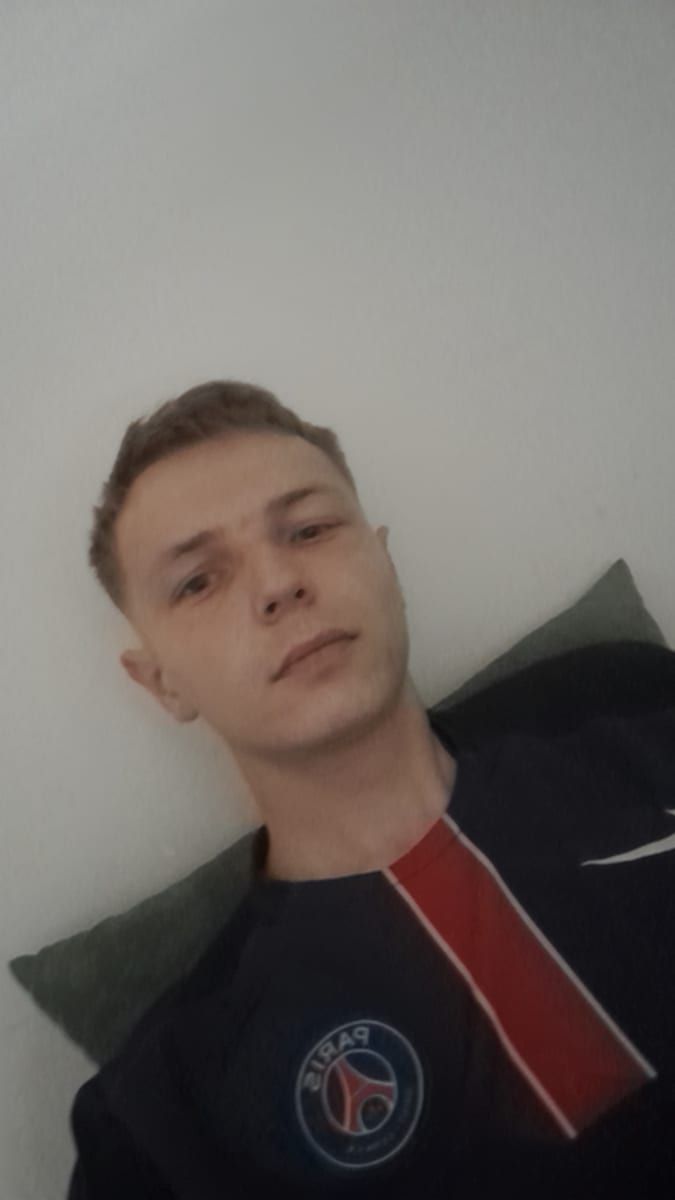 Profil de Elno, 33 ans, Gay fute à Uttwil (Thurgovie)