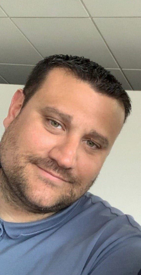 Aleksy - Gay fute à Zetzwil Profil de Aleksy, 37 ans, Gay fute à Zetzwil (Argovie)
