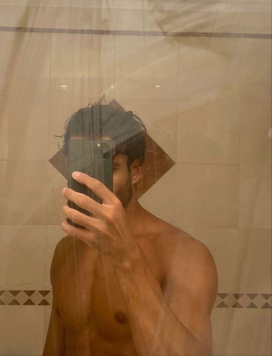 Shayne - Gay fute à Fanas Profil de Shayne, 22 ans, Gay fute à Fanas (Grisons)