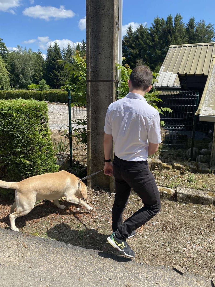 Enael - Gay fute à Zwieselberg Profil de Enael, 39 ans, Gay fute à Zwieselberg (Berne)