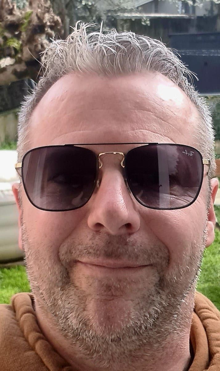 Ceylan - Gay fute à Bollodingen Profil de Ceylan, 36 ans, Gay fute à Bollodingen (Berne)