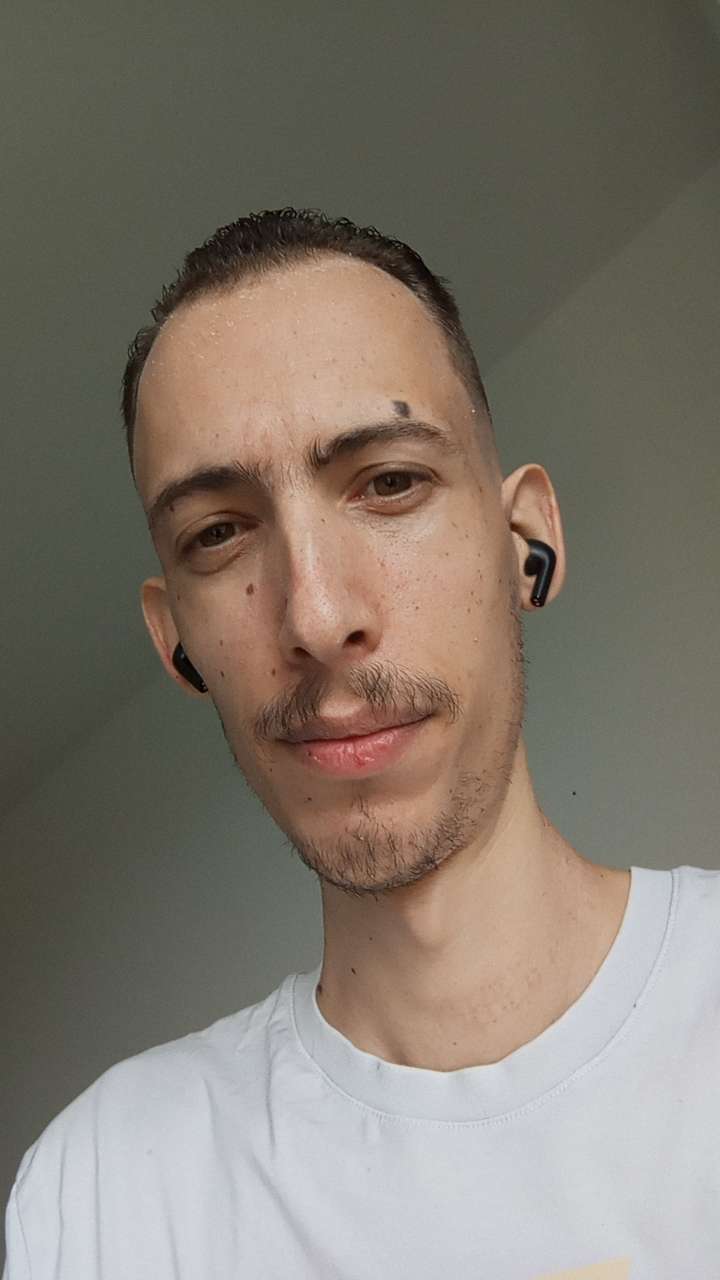 Profil de Massa, 24 ans, Gay fute à Blankenburg (Berne)