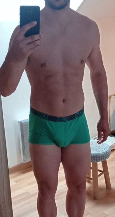 Profil de Kenzy, 41 ans, Gay fute à Evilard (Berne)
