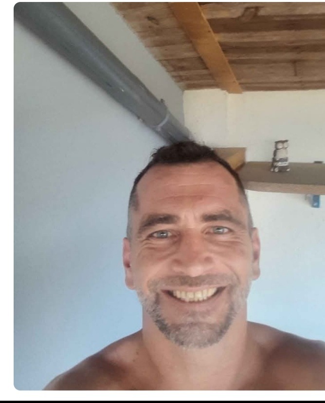 Abdelwahed - Gay fute à Guarda Profil de Abdelwahed, 22 ans, Gay fute à Guarda (Grisons)