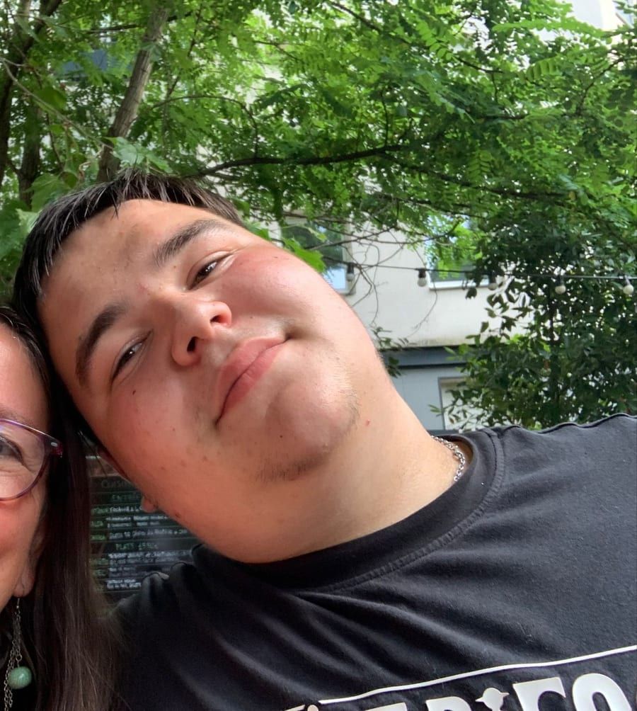 Jillali - Gay fute à Vésenaz Profil de Jillali, 45 ans, Gay fute à Vésenaz (Genève)