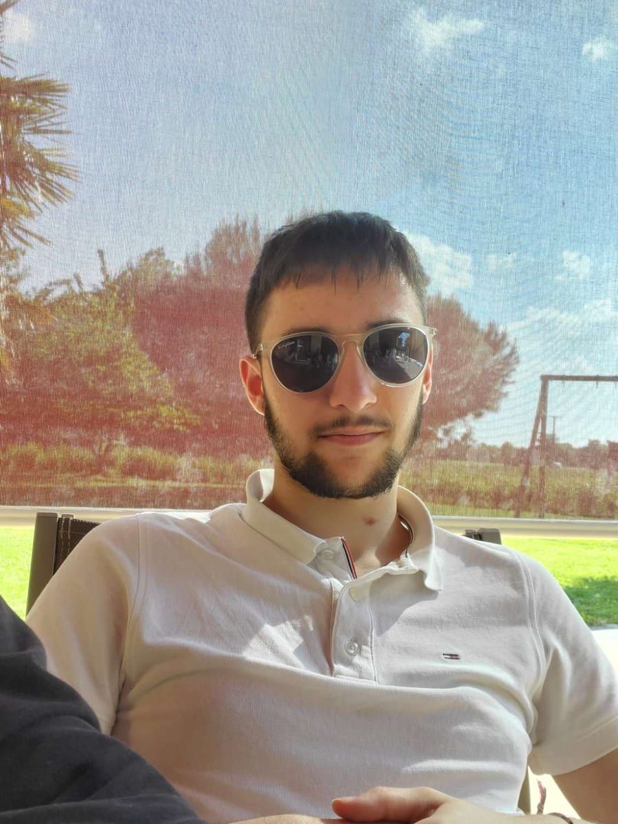 Profil de Edmund, 40 ans, Gay fute à Einigen (Berne)
