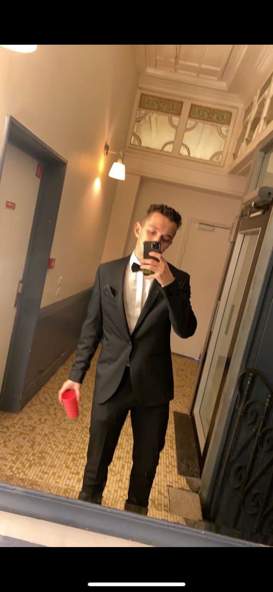 Sulyman - Gay fute à Yvonand Profil de Sulyman, 29 ans, Gay fute à Yvonand (Vaud)