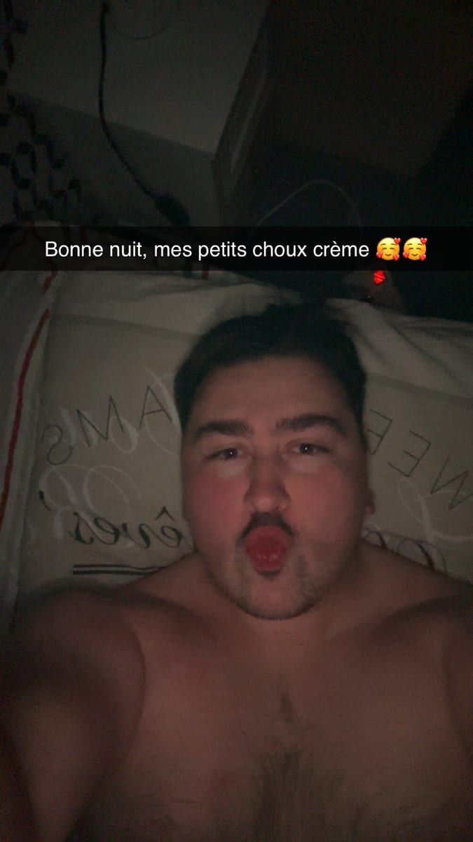 Francius - Gay fute à Zweidlen Profil de Francius, 36 ans, Gay fute à Zweidlen (Zurich)