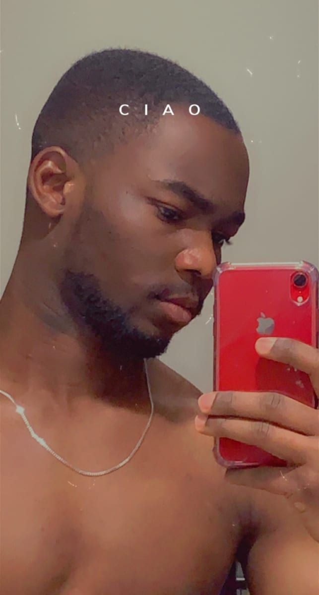 Profil de Irham, 34 ans, Gay fute à Willerzell (Schwytz)