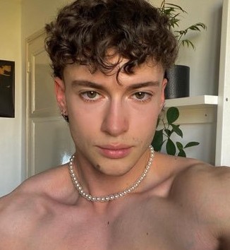 Profil de Melvin, 37 ans, Gay fute à Soazza (Grisons)
