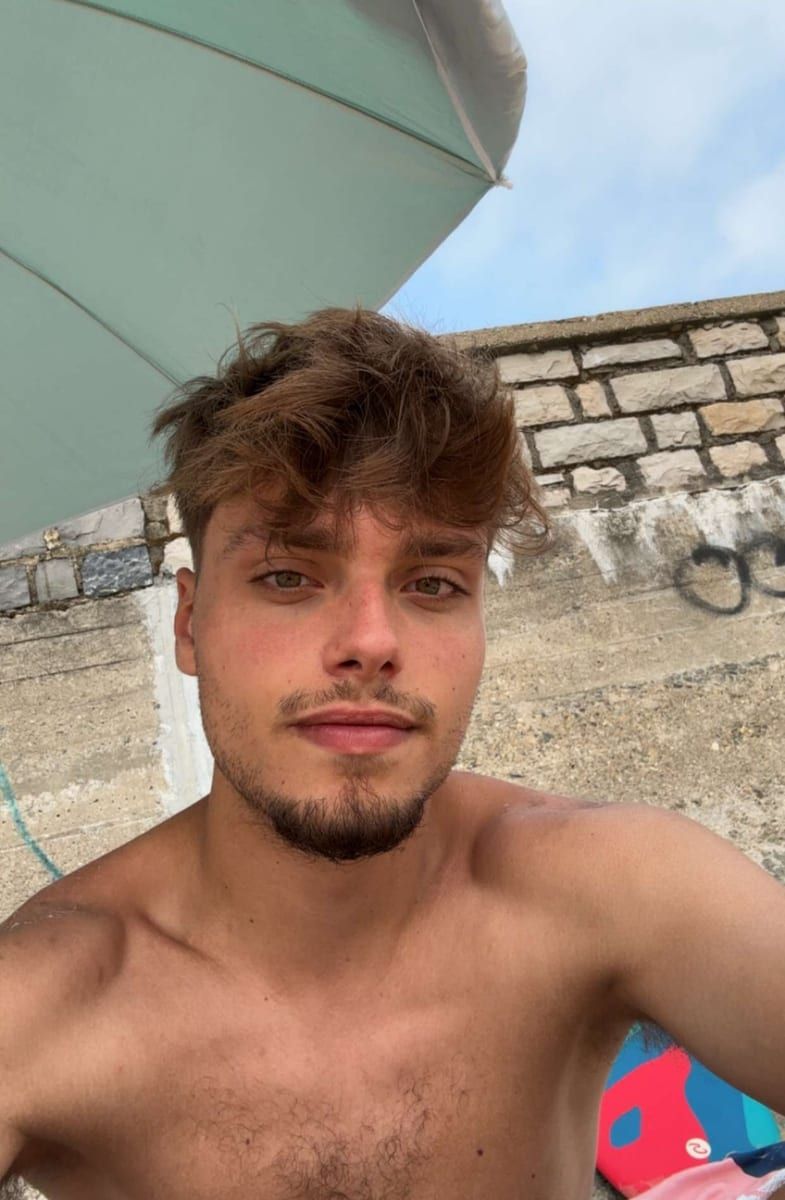 Profil de Alexandros, 26 ans, Gay fute à Münchenwiler (Berne)