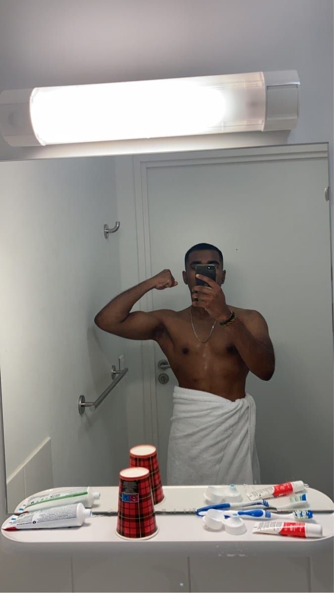 Profil de Djamel, 25 ans, Gay fute à Binn (Valais)