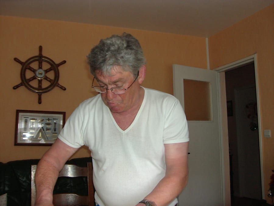 Geremy - Gay fute à Wiesenberg Profil de Geremy, 38 ans, Gay fute à Wiesenberg (Nidwald)