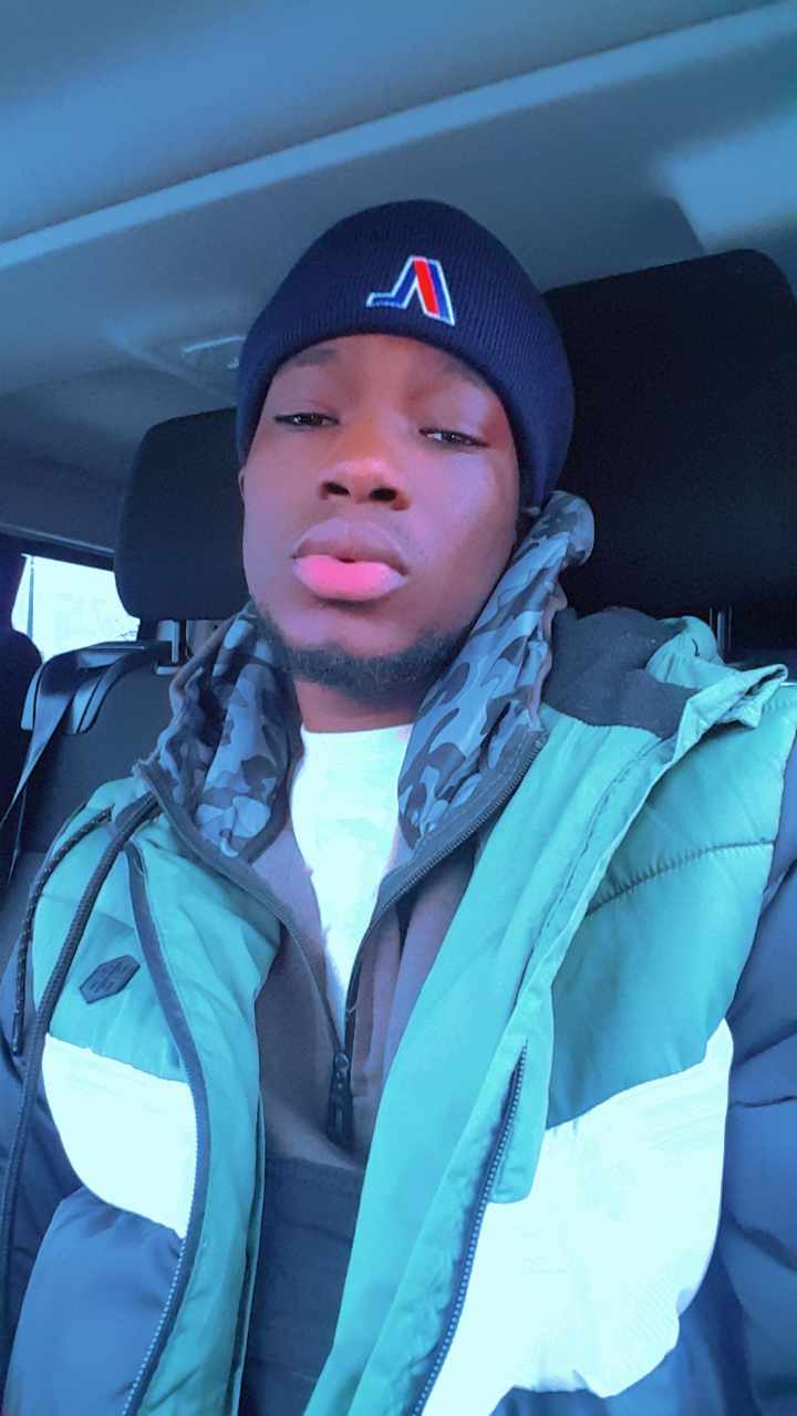Maysan - Gay fute à Landquart Profil de Maysan, 26 ans, Gay fute à Landquart (Grisons)