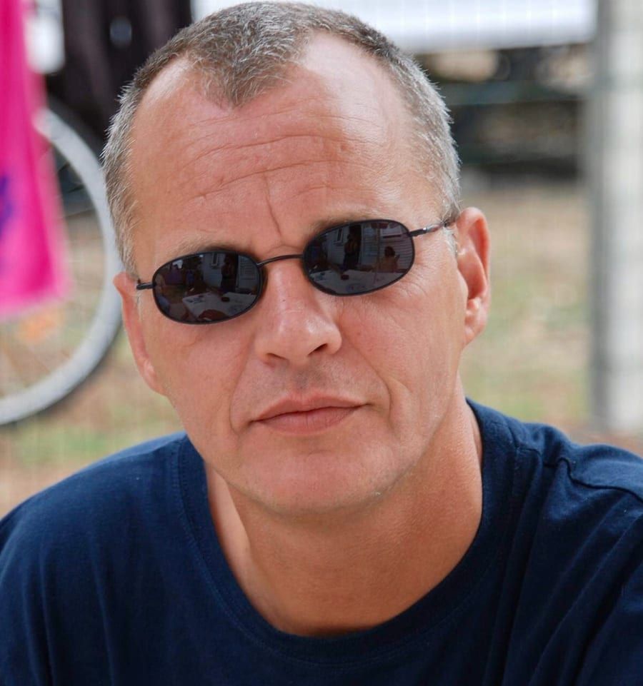 Ny - Gay fute à Hellsau Profil de Ny, 33 ans, Gay fute à Hellsau (Berne)