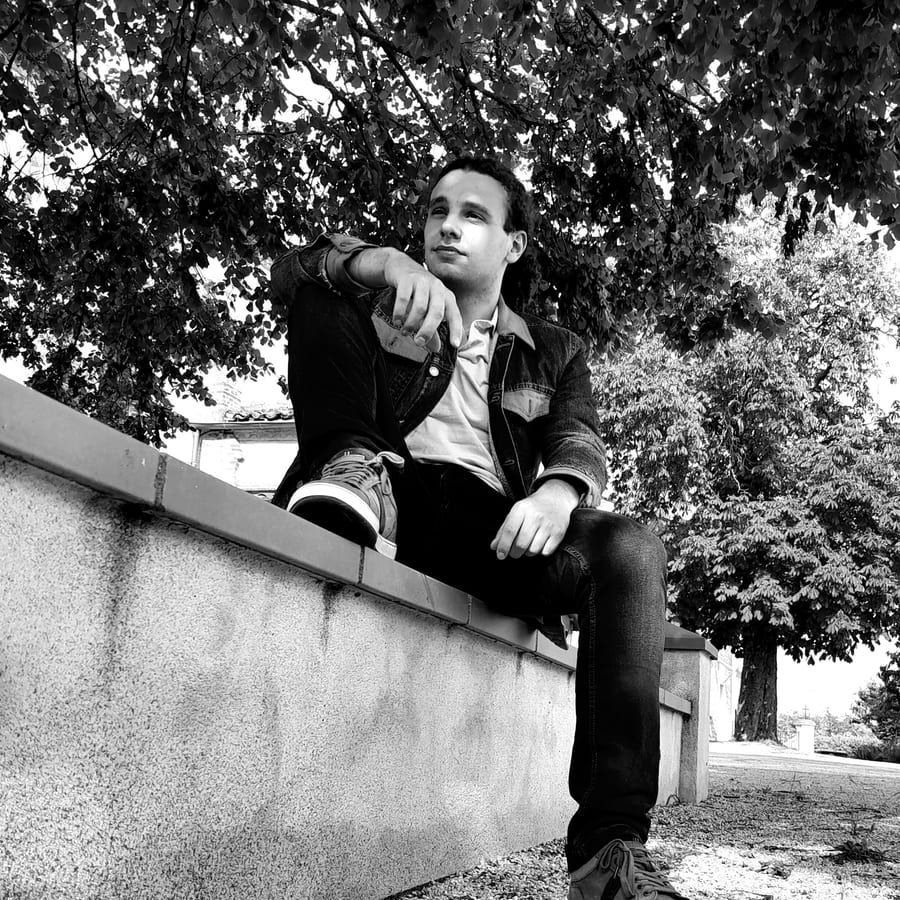Profil de Ziyad, 26 ans, Gay fute à Sonvilier (Berne)