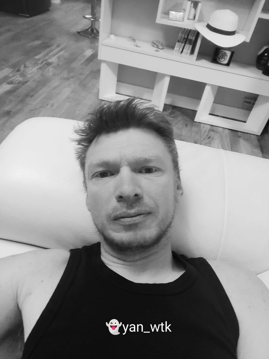 Profil de Cyriel, 27 ans, Gay fute à Saillon (Valais)