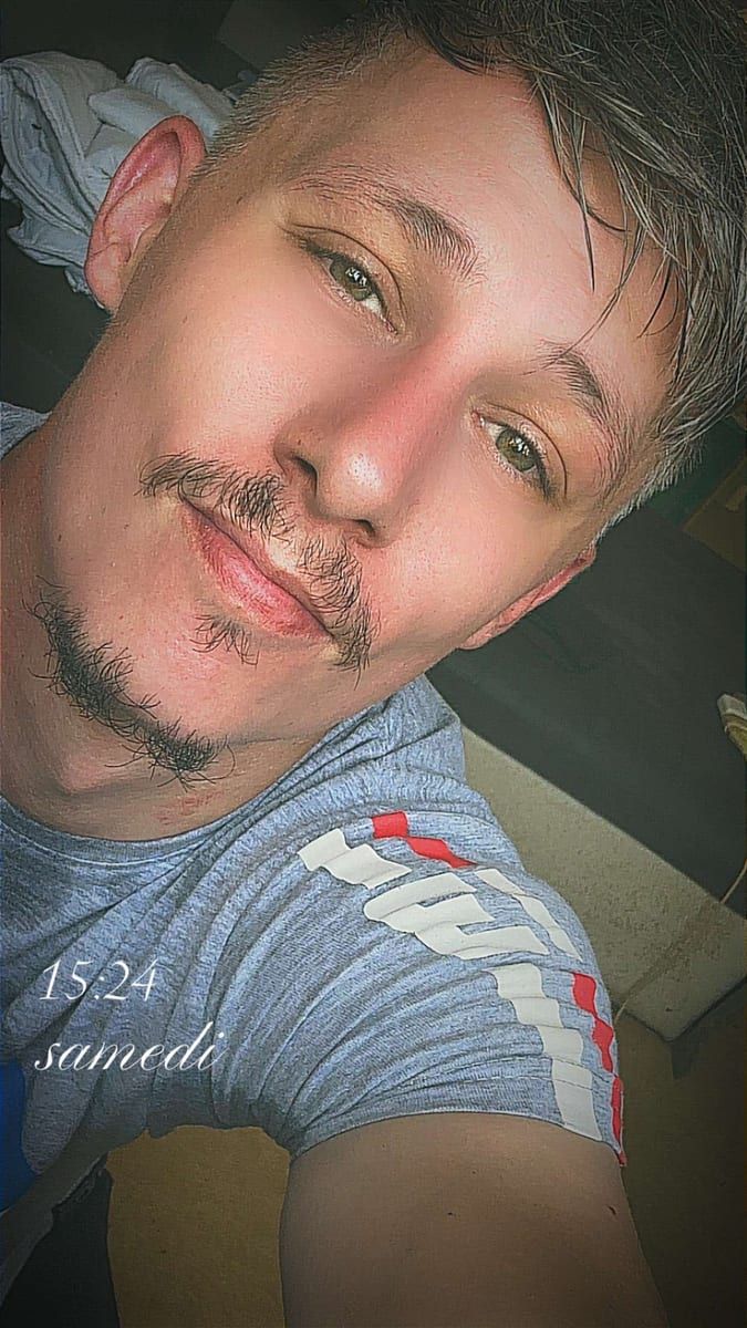 Sarane - Gay fute à Chiggiogna Profil de Sarane, 39 ans, Gay fute à Chiggiogna (Tessin)