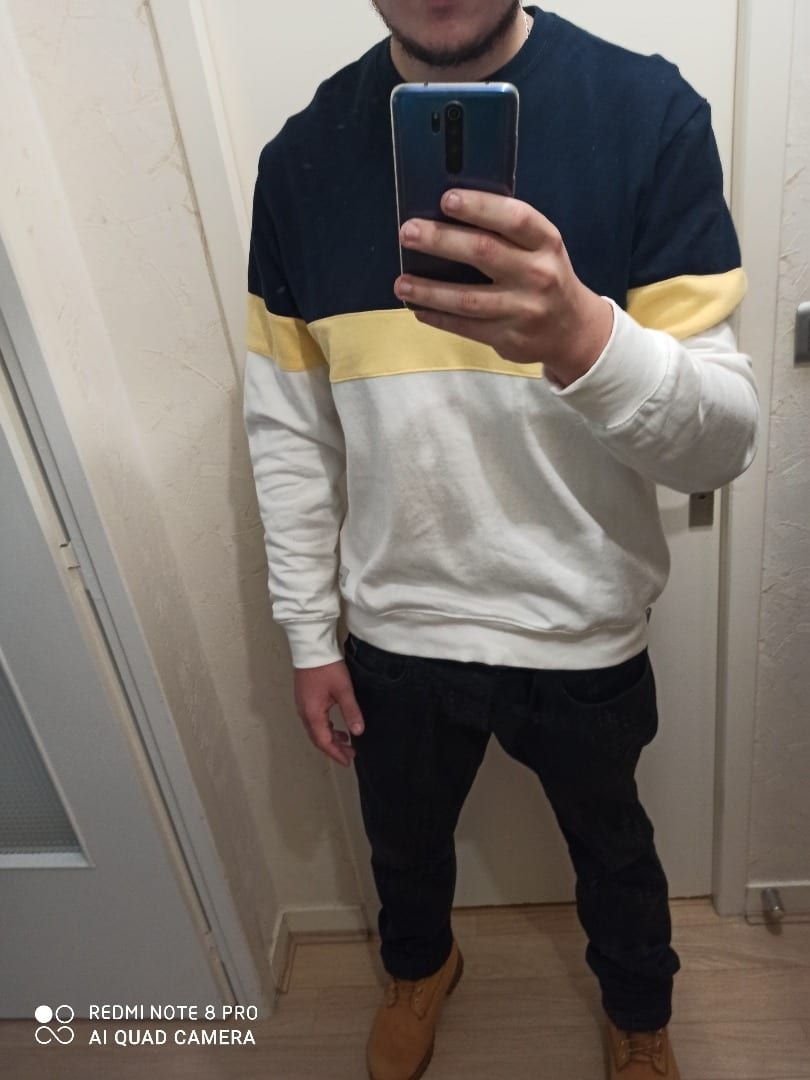 Kostia - Gay fute à Vicques Profil de Kostia, 22 ans, Gay fute à Vicques (Jura)