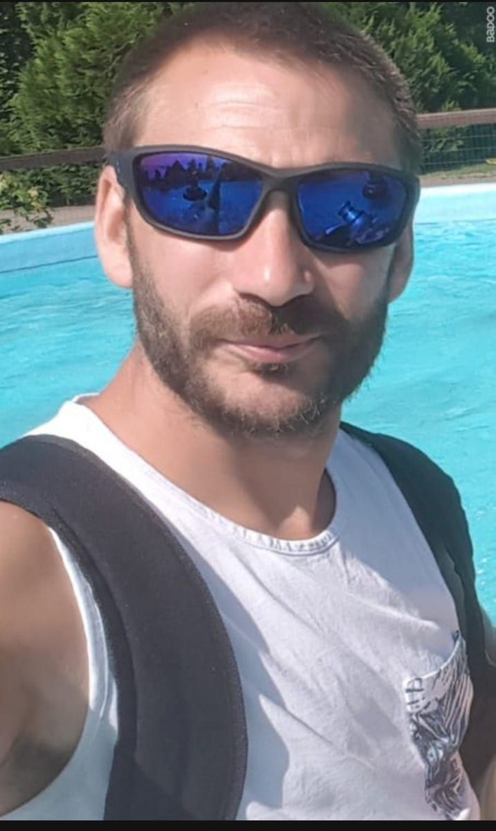 Alric - Gay fute à Braggio Profil de Alric, 28 ans, Gay fute à Braggio (Grisons)