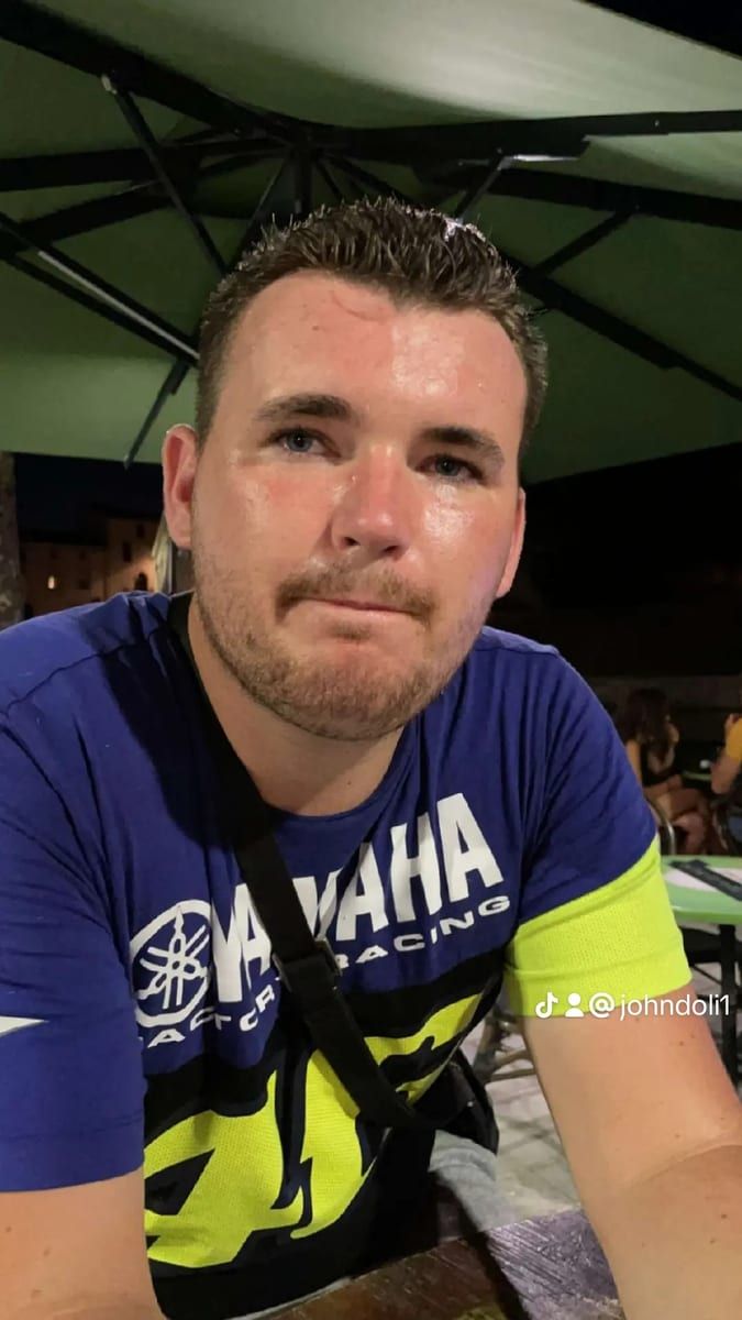 Tany - Gay fute à Flond Profil de Tany, 25 ans, Gay fute à Flond (Grisons)
