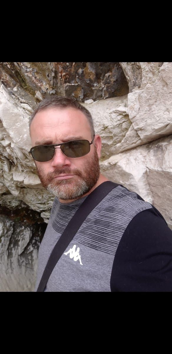 Profil de Denis, 27 ans, Gay fute à Isenthal (Uri)