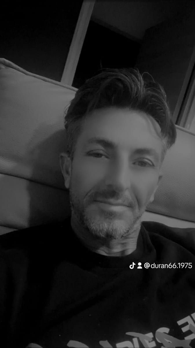 Louys - Gay fute à Lüchingen Profil de Louys, 31 ans, Gay fute à Lüchingen (Appenzell Rhodes-Intérieures)