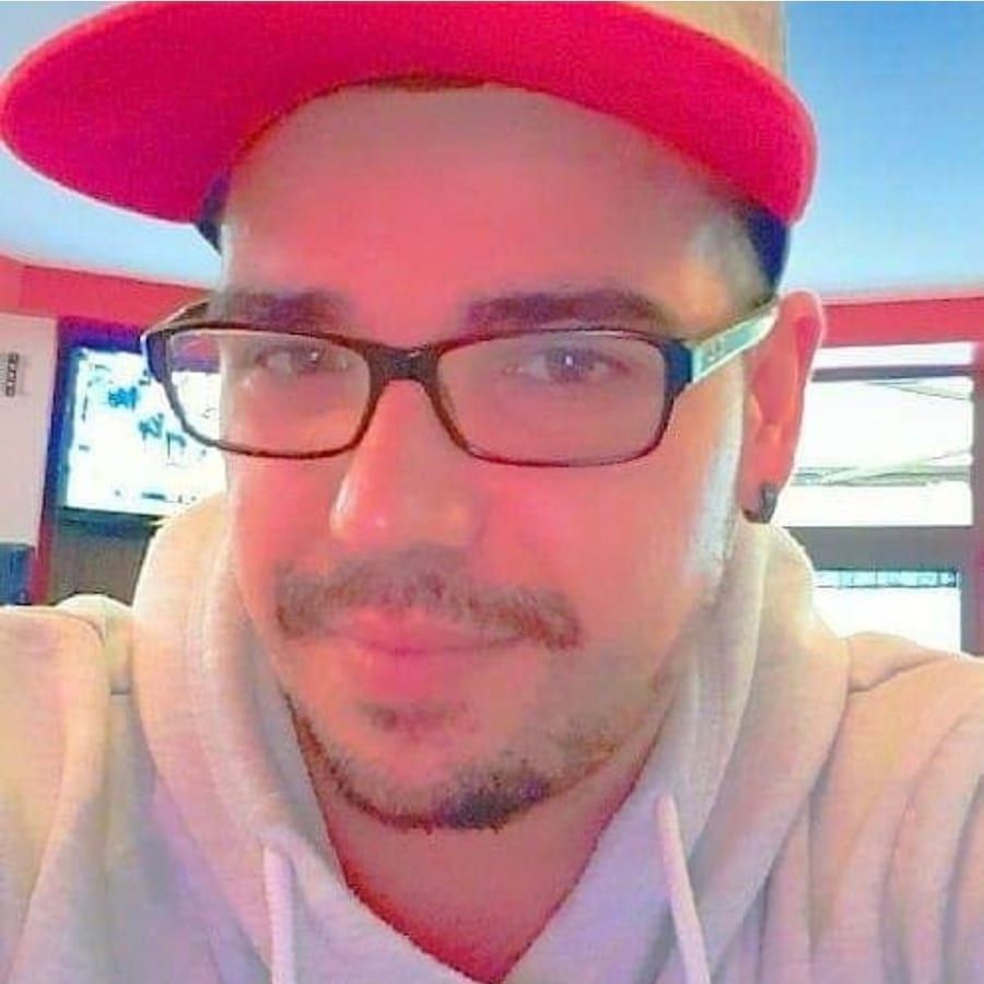 Profil de Alpaslan, 39 ans, Gay fute à Surcasti (Grisons)