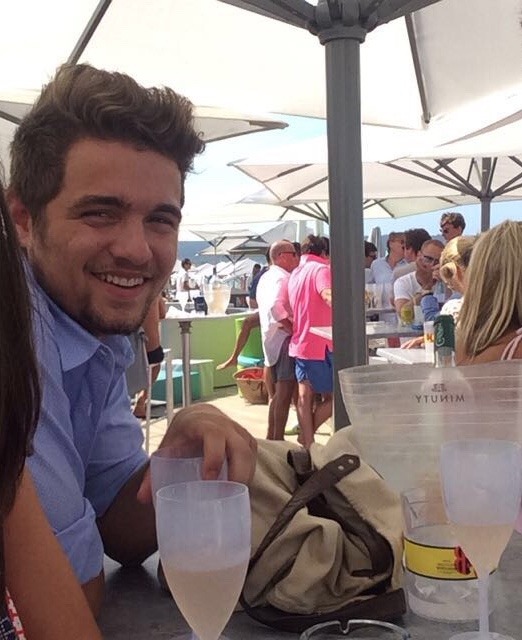 Arcade - Gay fute à Yvonand Profil de Arcade, 27 ans, Gay fute à Yvonand (Vaud)