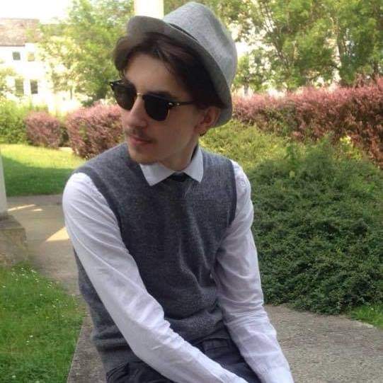 Benyamin - Gay fute à Vendlincourt Profil de Benyamin, 24 ans, Gay fute à Vendlincourt (Jura)