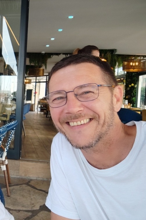Zach - Gay fute à Chiasso Profil de Zach, 30 ans, Gay fute à Chiasso (Tessin)