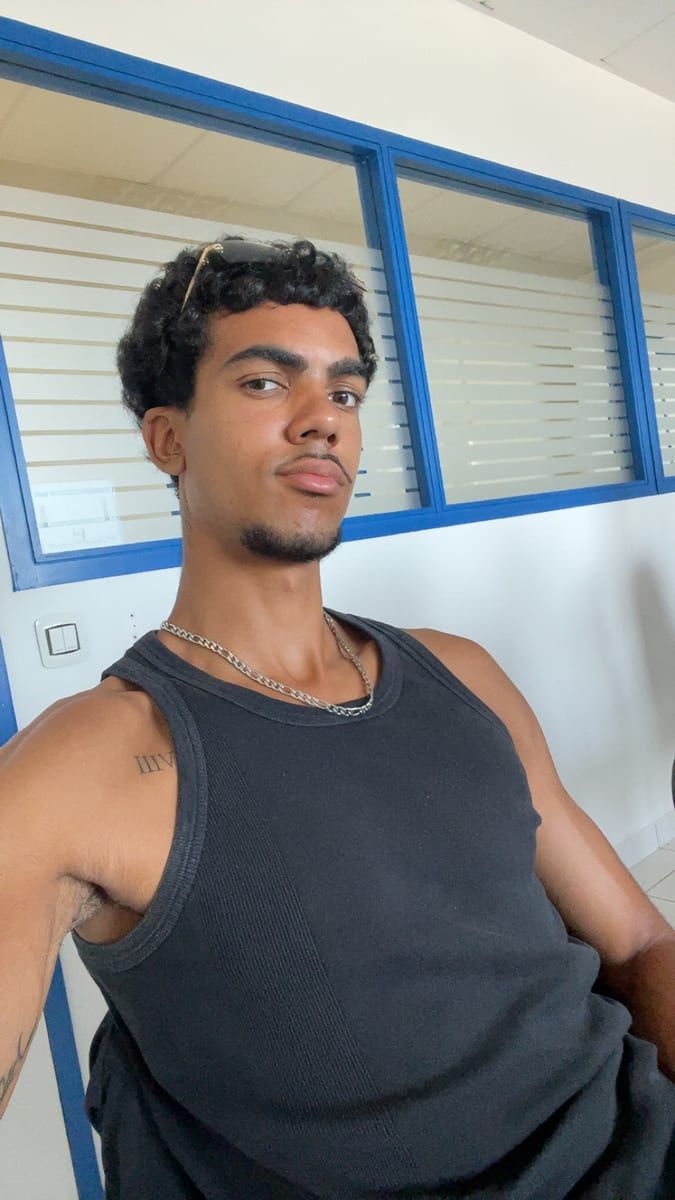 Profil de Soumaila, 29 ans, Gay fute à Martina (Grisons)