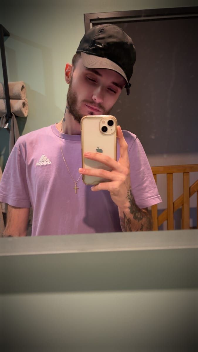Profil de Nor, 31 ans, Gay fute à Ardez (Grisons)