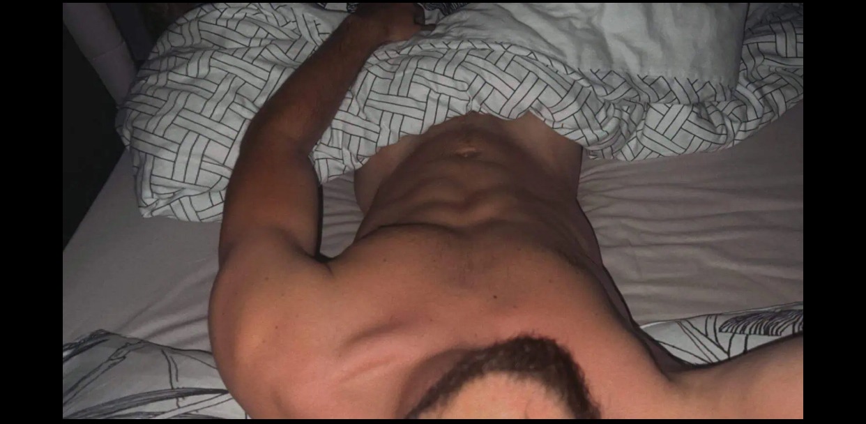 Corto - Gay fute à Villars-sur-Fontenais Profil de Corto, 43 ans, Gay fute à Villars-sur-Fontenais (Jura)