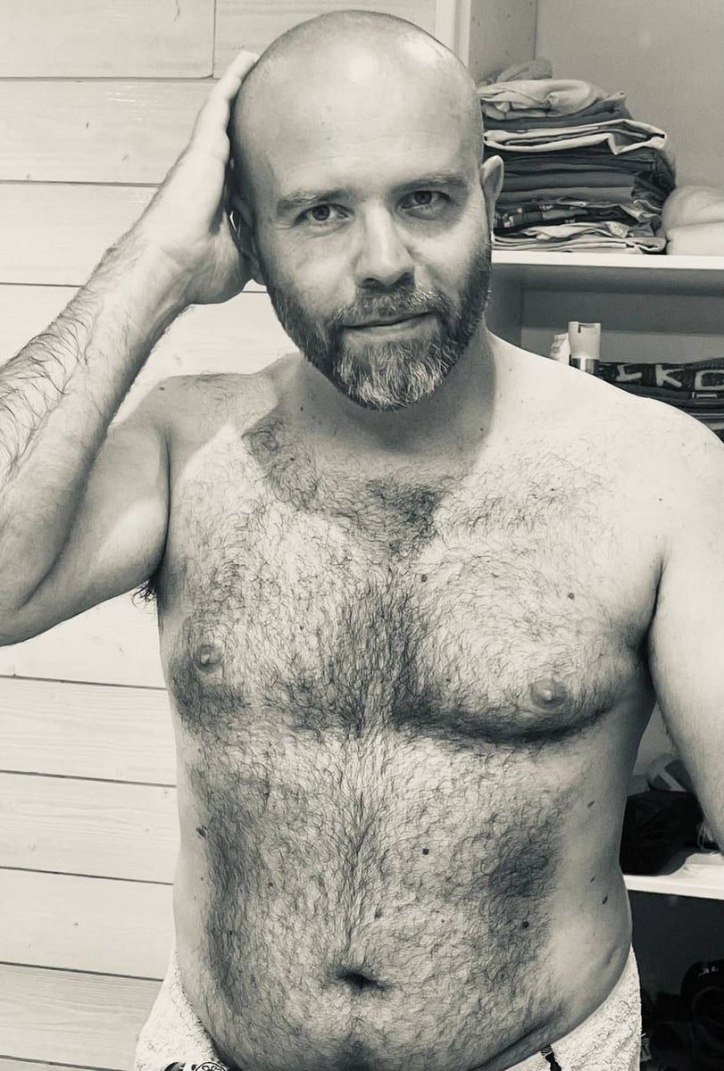 Kylan - Gay fute à Flond Profil de Kylan, 40 ans, Gay fute à Flond (Grisons)