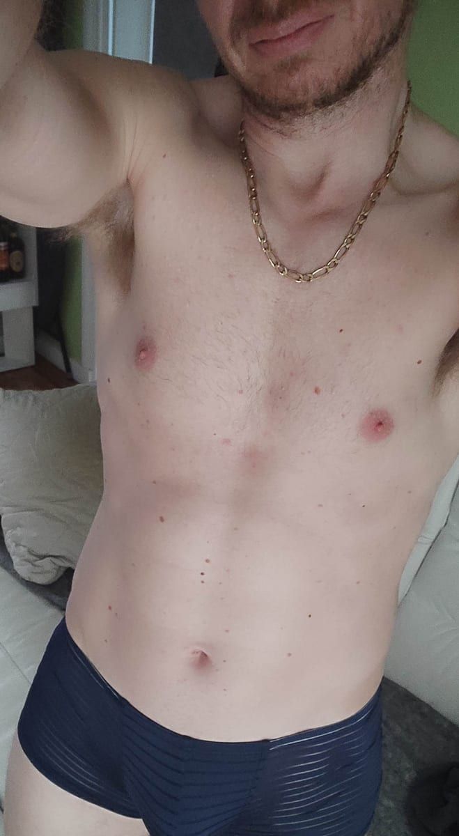 Teiva - Gay fute à Richenthal Profil de Teiva, 34 ans, Gay fute à Richenthal (Lucerne)
